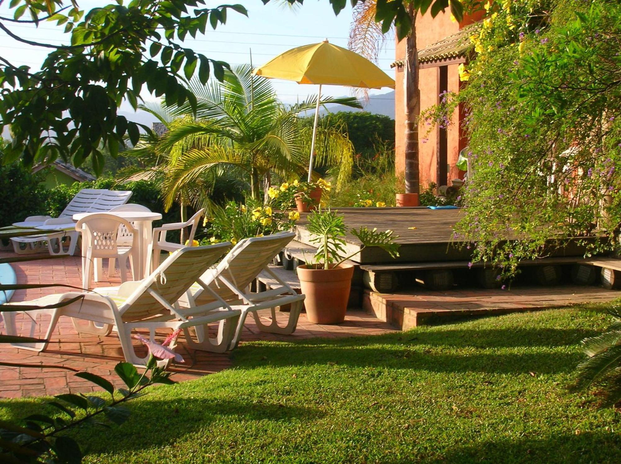 Estalagem Capitao Gancho Hotel Прайя-ду-Роза Екстериор снимка